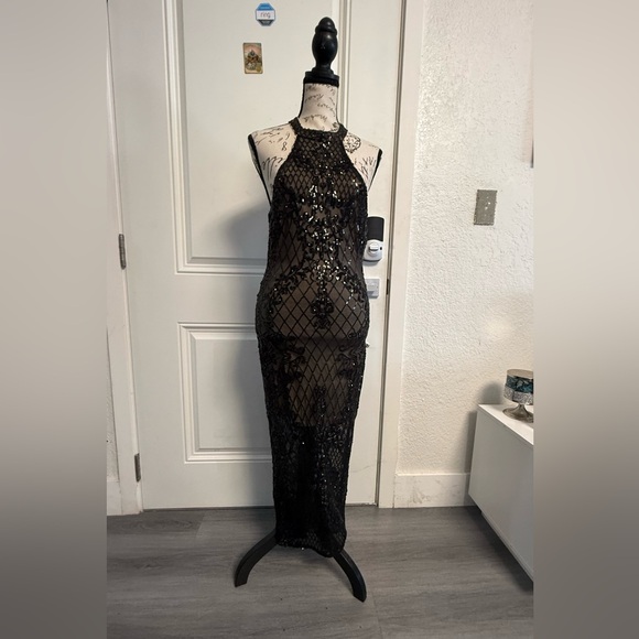 Privy Sequin Mesh Bodycon Prom Dress Black/Nude Halter Size M - Picture 2 of 12